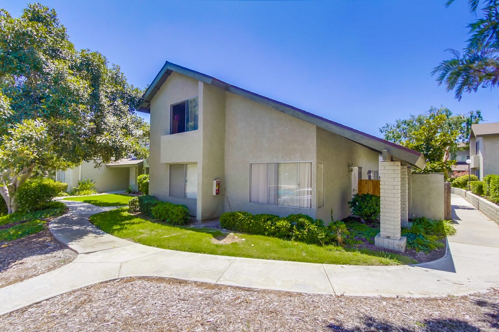 Virtual tour photo 1 of 41 for 5264 Marigot Pl