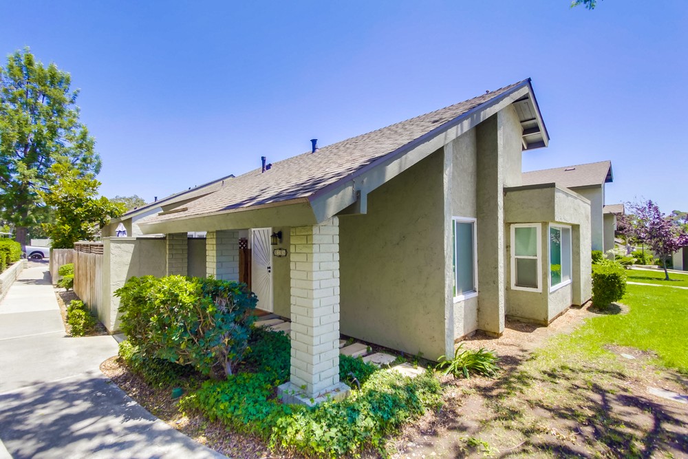 Virtual tour photo 3 of 41 for 5264 Marigot Pl
