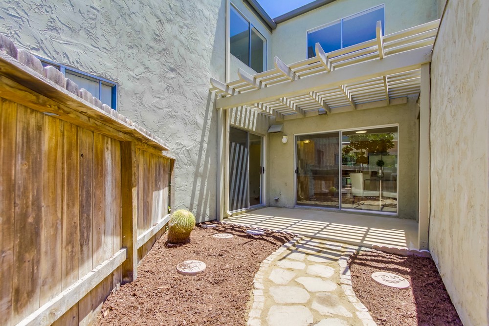 Virtual tour photo 19 of 41 for 5264 Marigot Pl