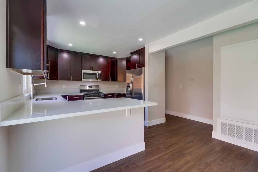Virtual tour photo 12 of 35 for 5267 Gary St