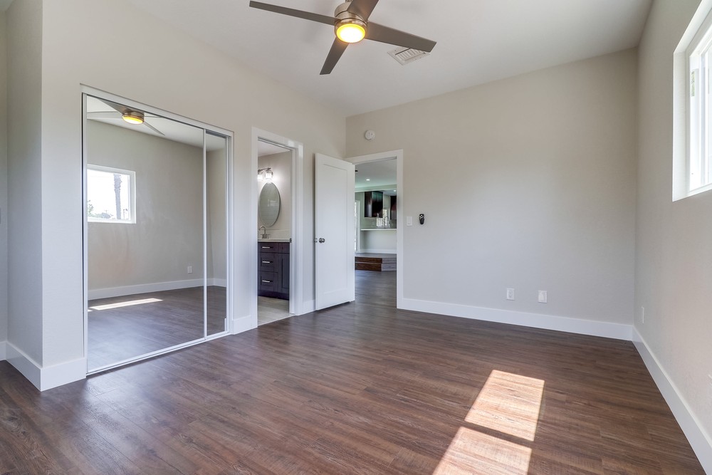 Virtual tour photo 24 of 35 for 5267 Gary St