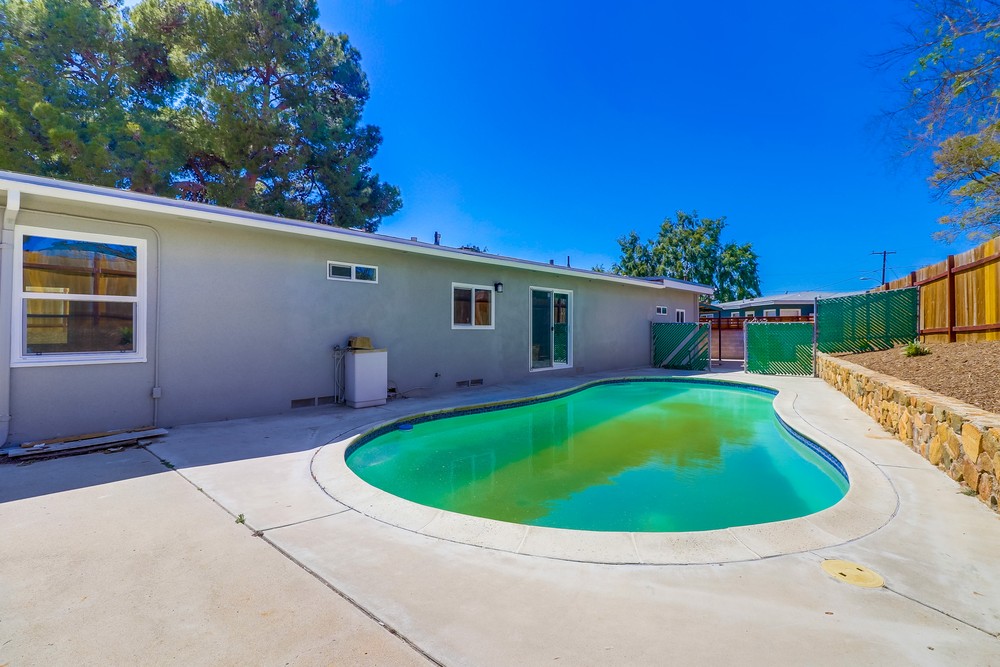 Virtual tour photo 34 of 35 for 5267 Gary St