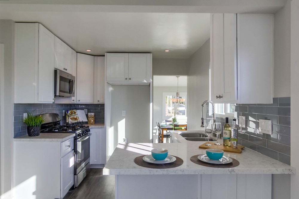 Virtual tour photo 16 of 37 for 5268 N Thorn St