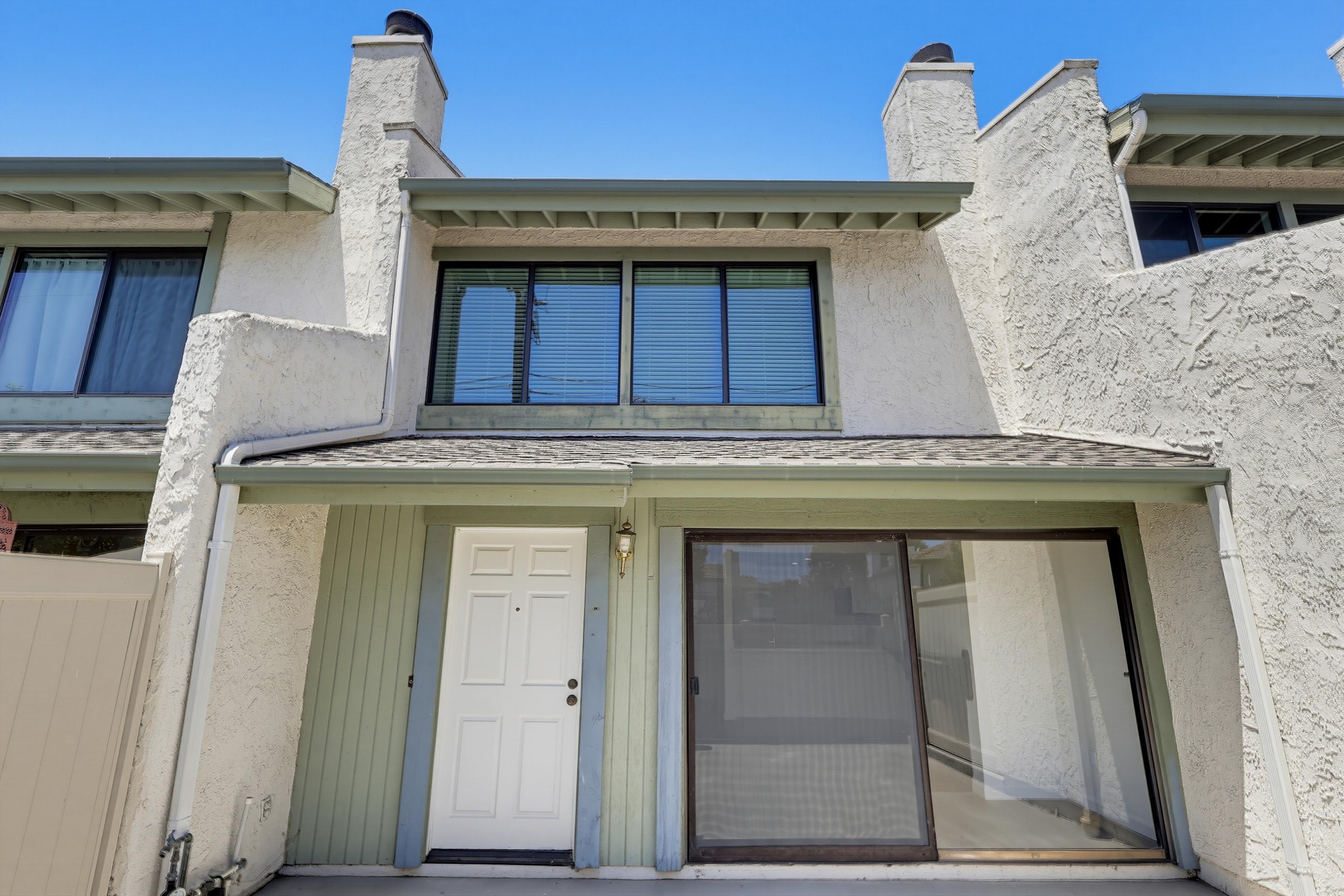 Virtual tour photo 7 of 69 for 5269 Colodny Dr Unit 7