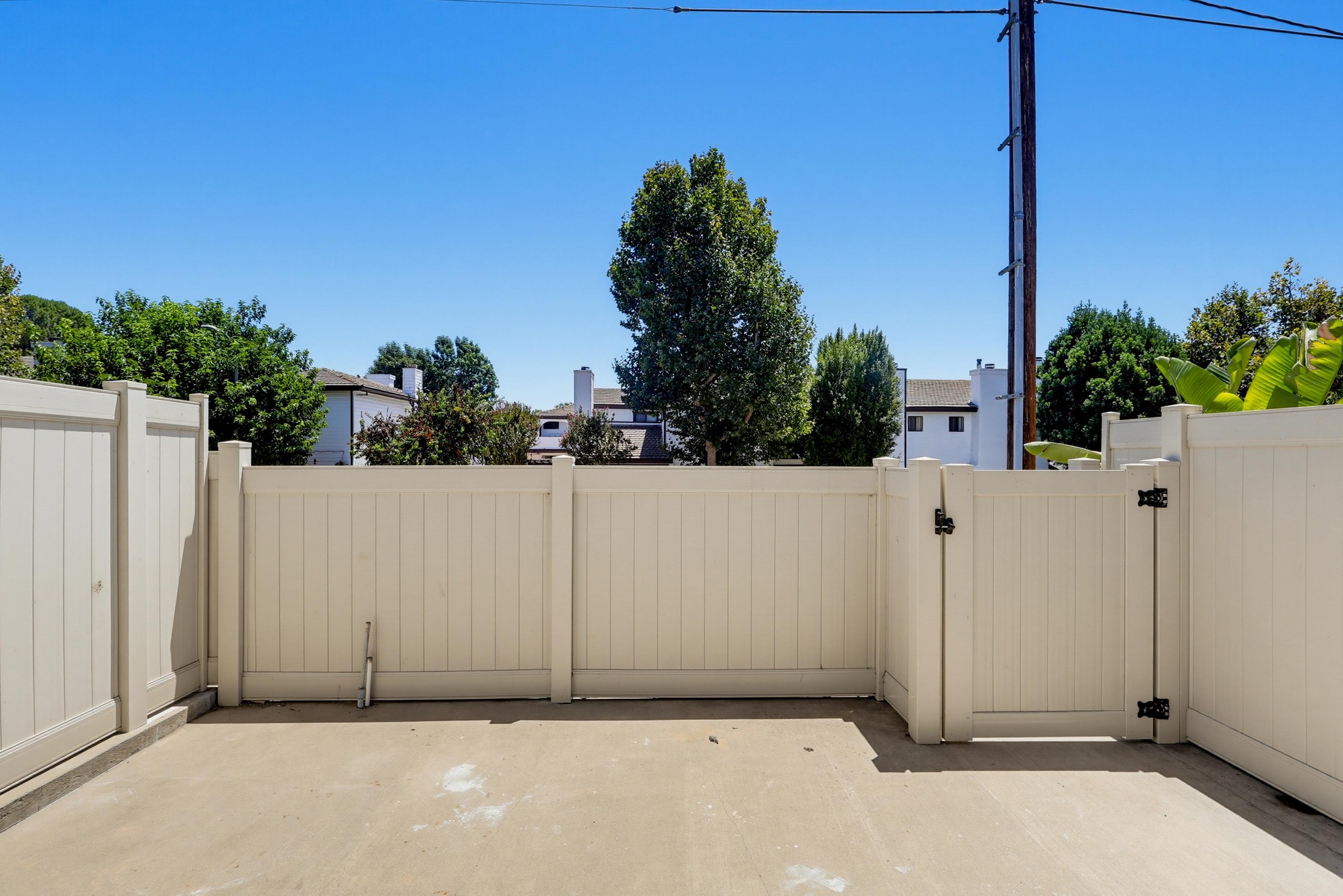 Virtual tour photo 10 of 69 for 5269 Colodny Dr Unit 7