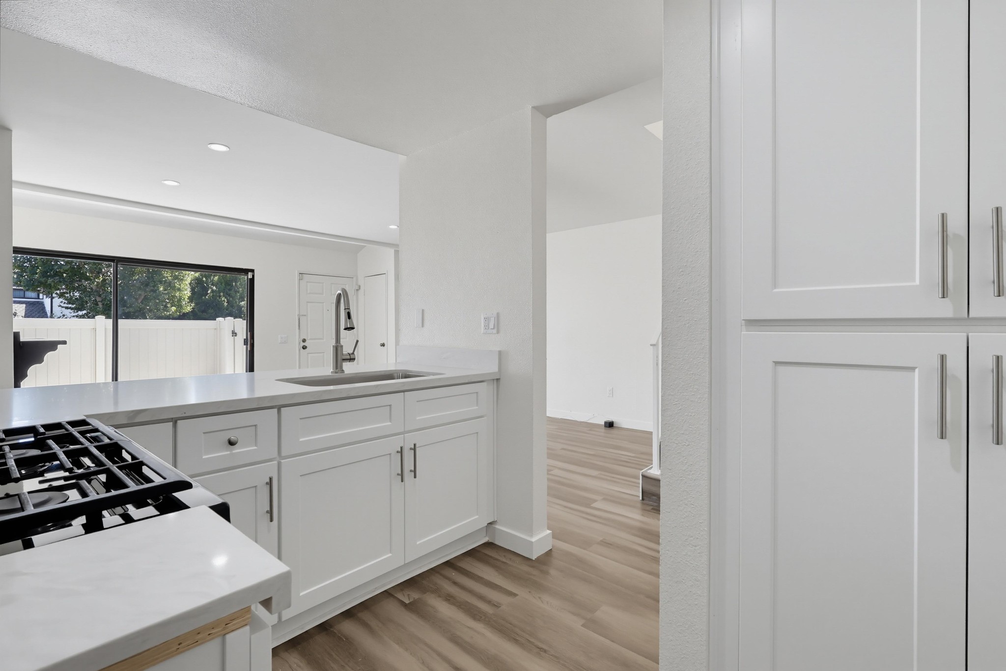 Virtual tour photo 25 of 69 for 5269 Colodny Dr Unit 7