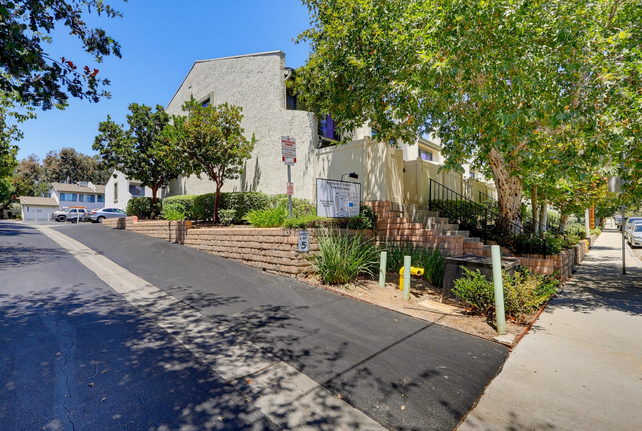Virtual tour photo 52 of 69 for 5269 Colodny Dr Unit 7