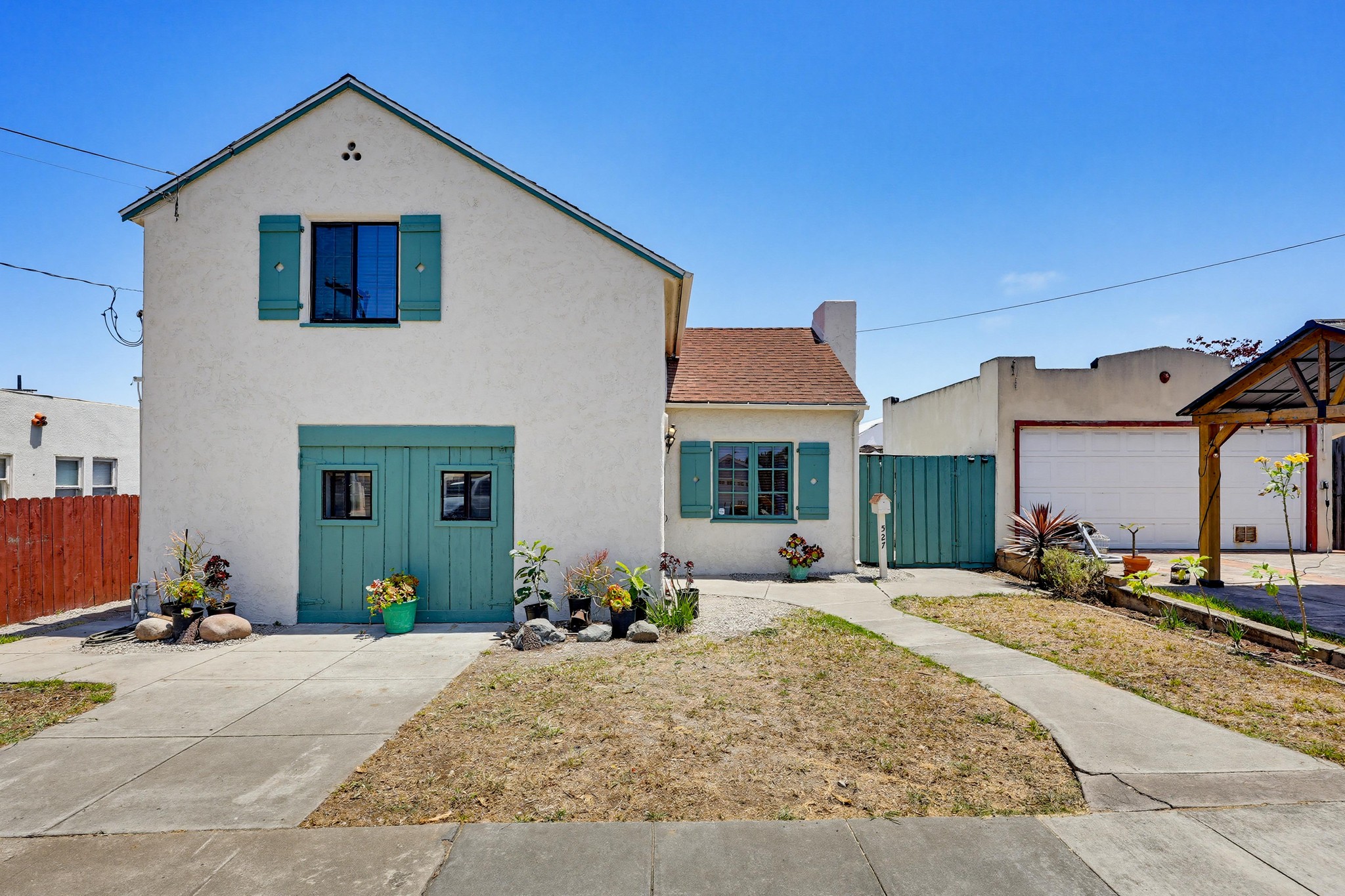 Virtual tour photo 5 of 47 for 527 K Ave