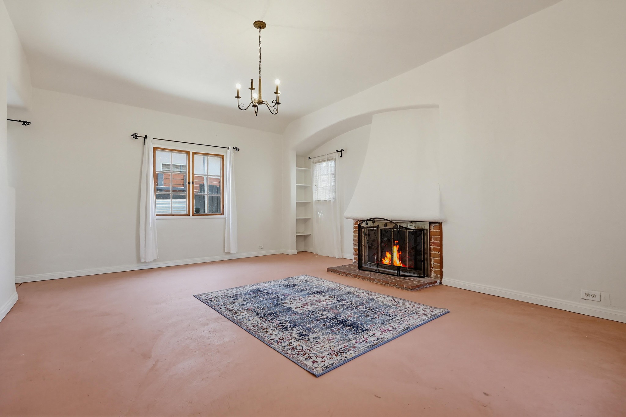 Virtual tour photo 8 of 47 for 527 K Ave
