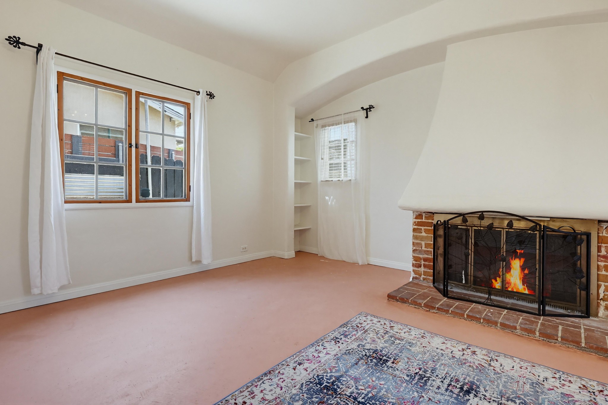 Virtual tour photo 12 of 47 for 527 K Ave