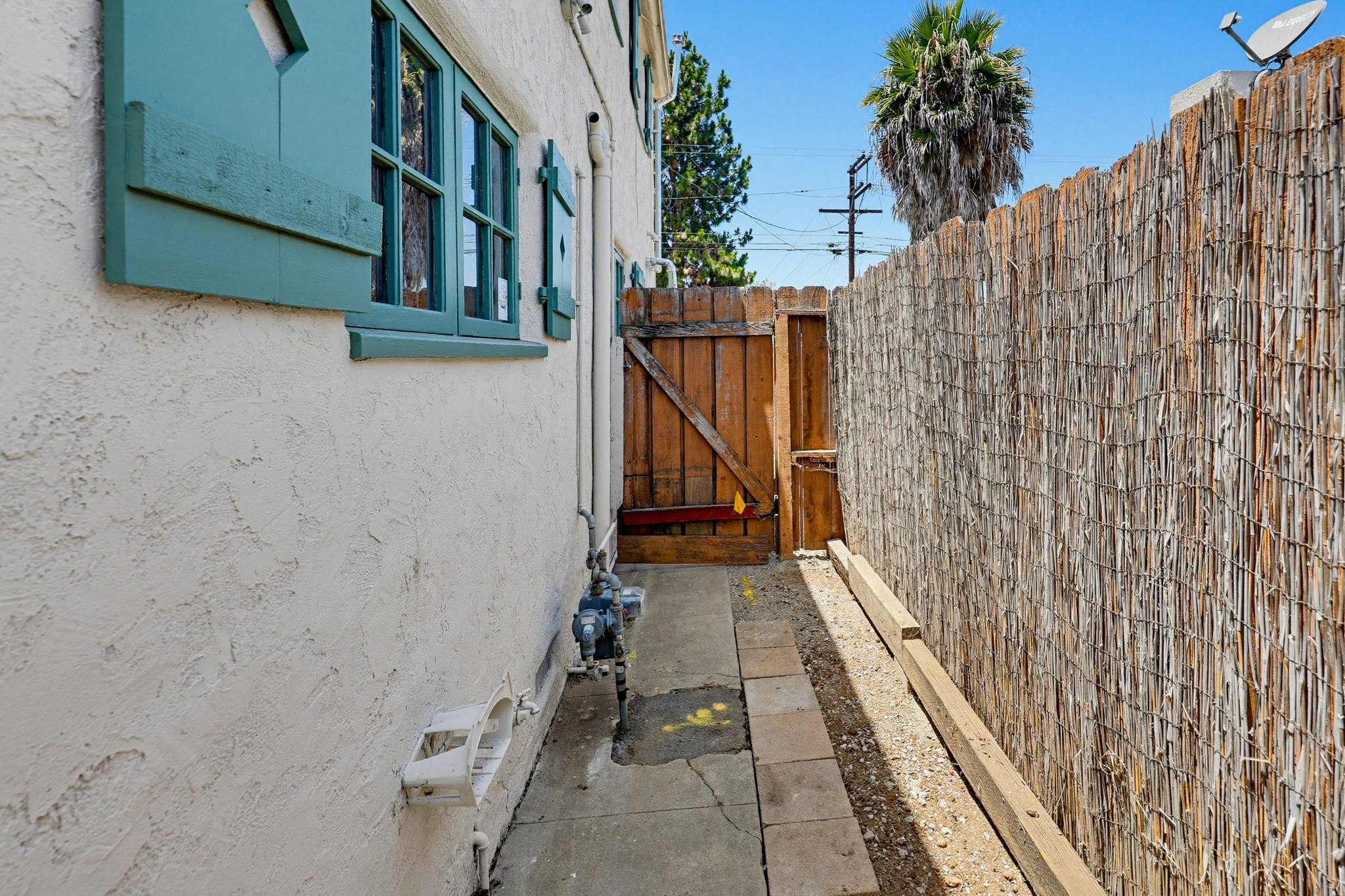 Virtual tour photo 39 of 47 for 527 K Ave
