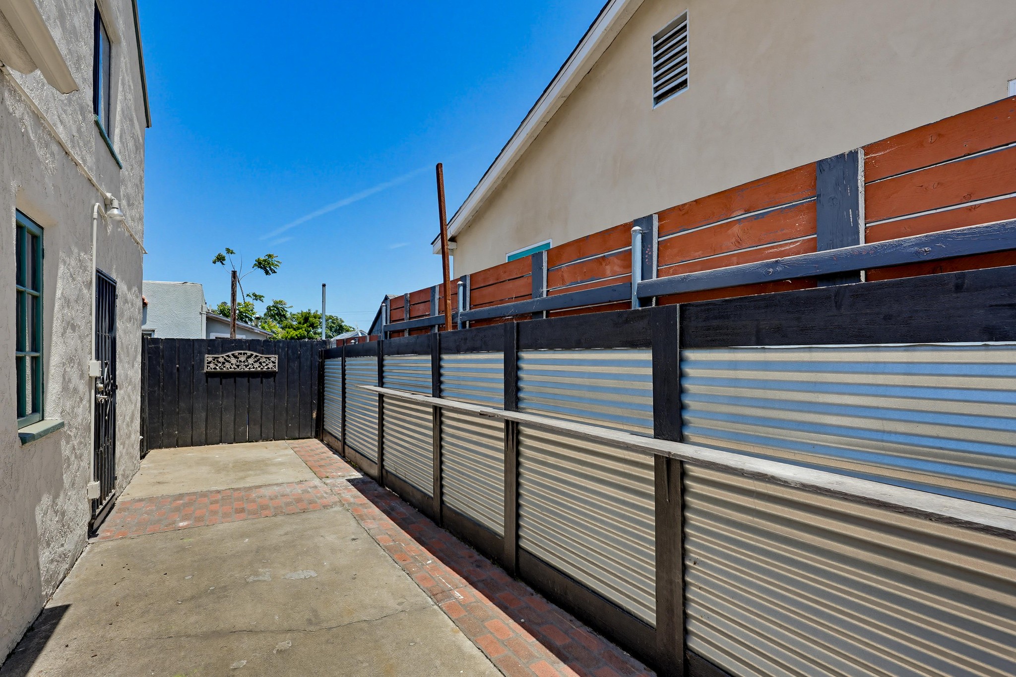 Virtual tour photo 46 of 47 for 527 K Ave