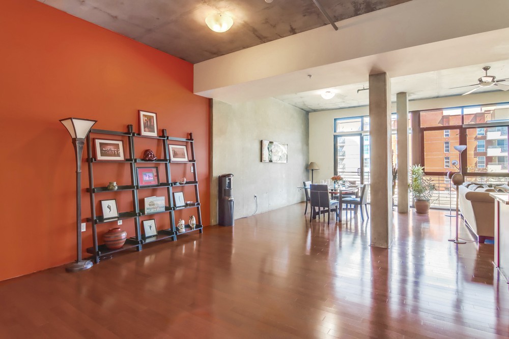 Virtual tour photo 6 of 49 for 527 Tenth Ave
