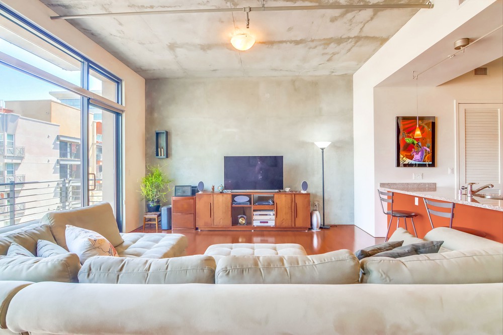 Virtual tour photo 12 of 49 for 527 Tenth Ave