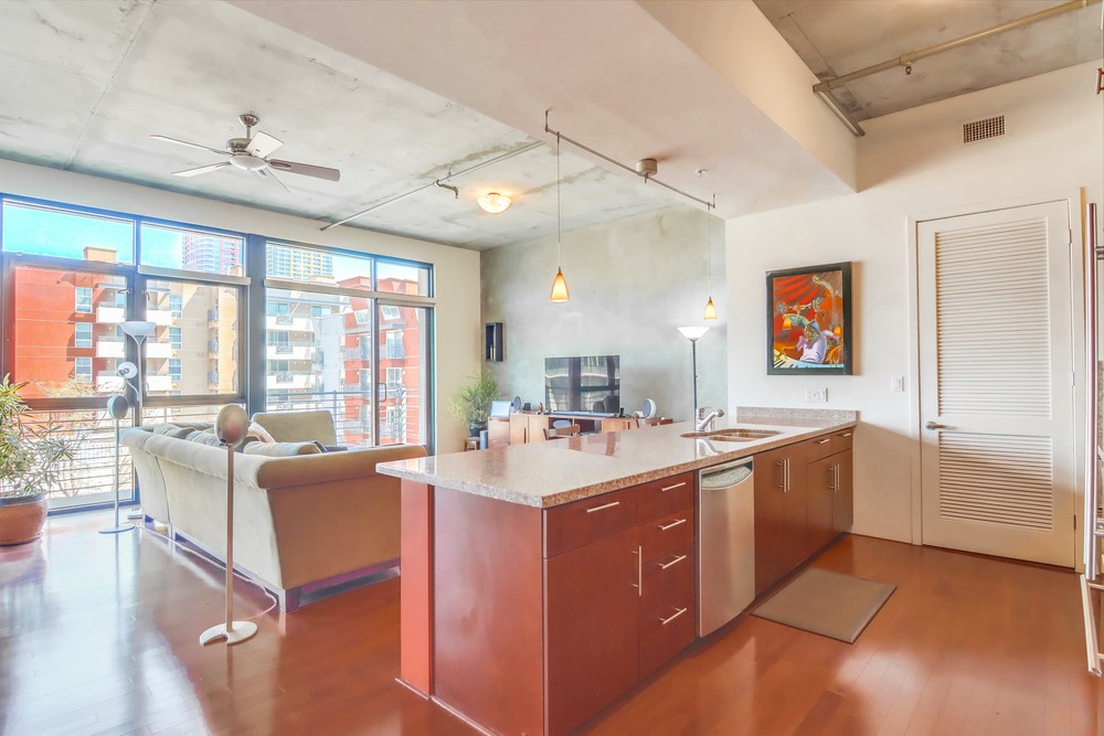 Virtual tour photo 29 of 49 for 527 Tenth Ave