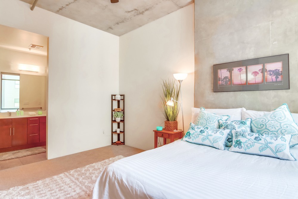 Virtual tour photo 41 of 49 for 527 Tenth Ave