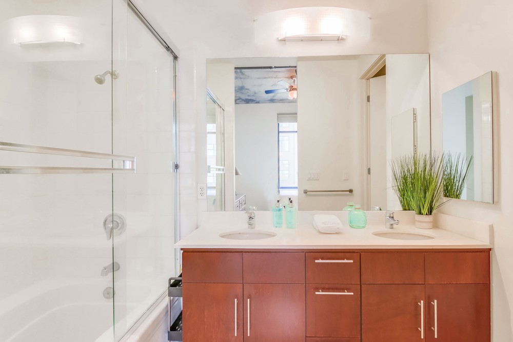 Virtual tour photo 43 of 49 for 527 Tenth Ave
