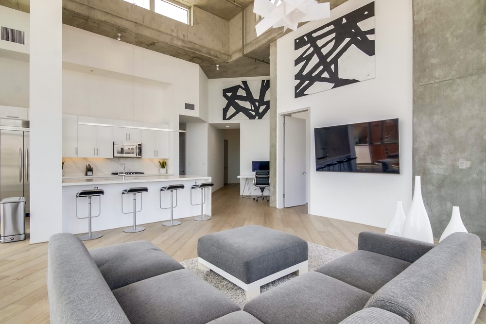 Virtual tour photo 15 of 48 for 527 Tenth Avenue Unit 707