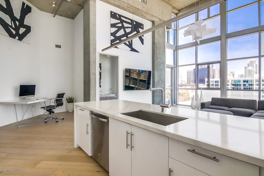 Virtual tour photo 28 of 48 for 527 Tenth Avenue Unit 707