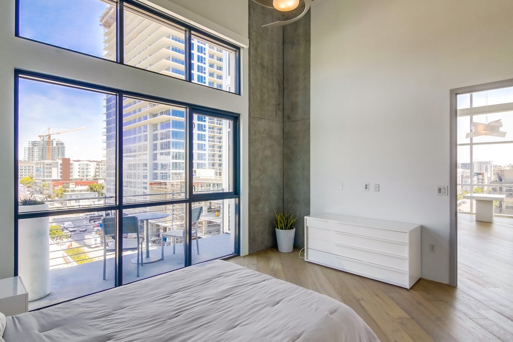 Virtual tour photo 36 of 48 for 527 Tenth Avenue Unit 707