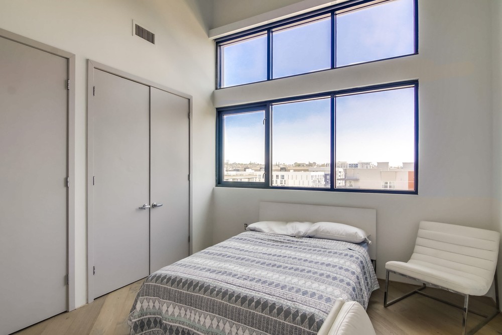 Virtual tour photo 43 of 48 for 527 Tenth Avenue Unit 707