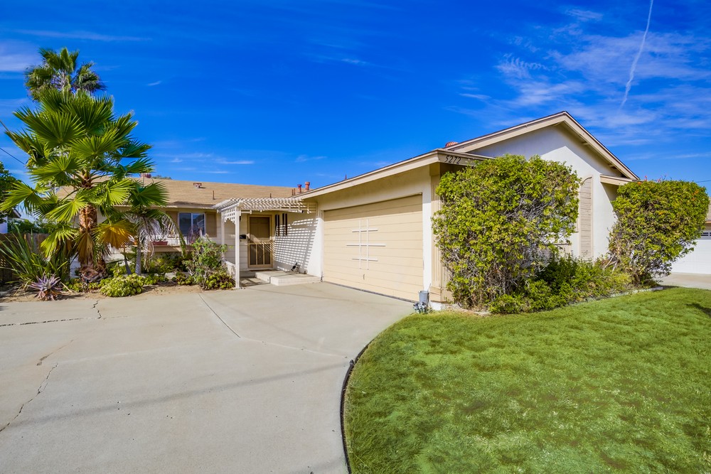Virtual tour photo 1 of 44 for 5272 Gaylord Pl