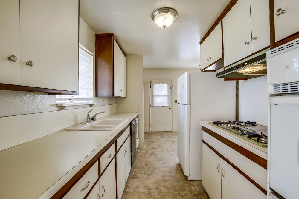 Virtual tour photo 19 of 44 for 5272 Gaylord Pl