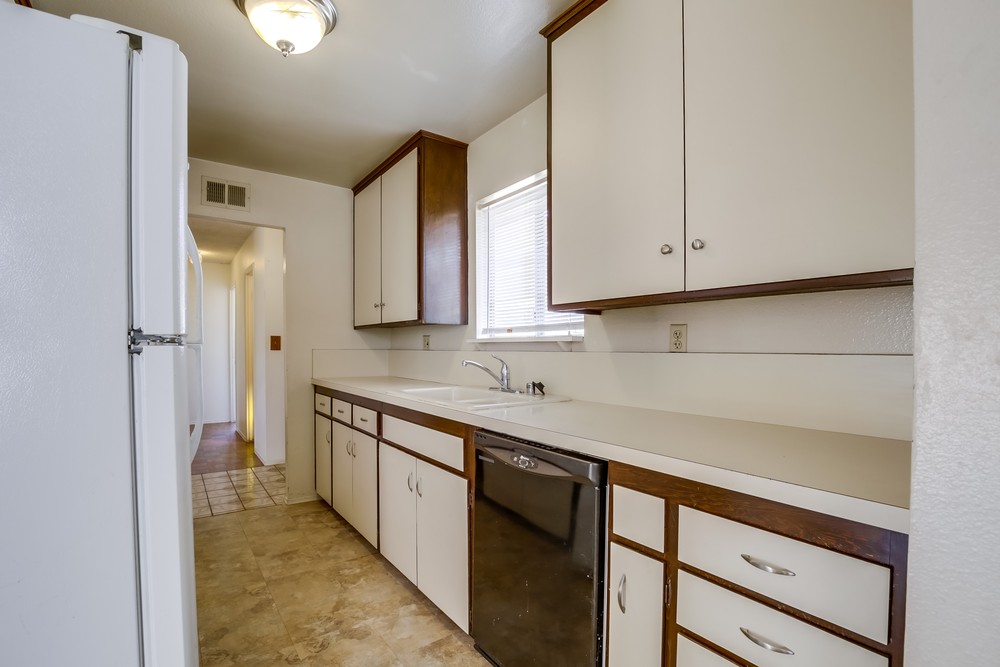 Virtual tour photo 21 of 44 for 5272 Gaylord Pl