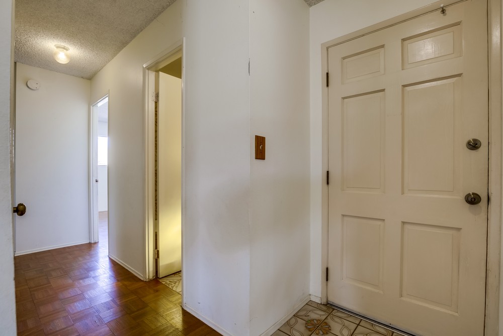 Virtual tour photo 25 of 44 for 5272 Gaylord Pl