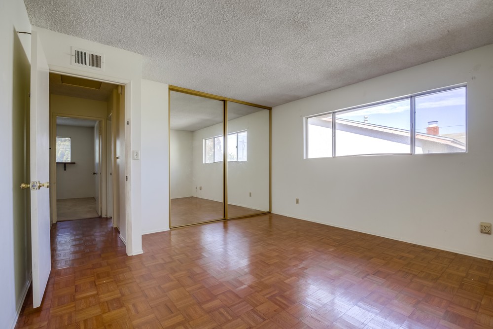 Virtual tour photo 27 of 44 for 5272 Gaylord Pl