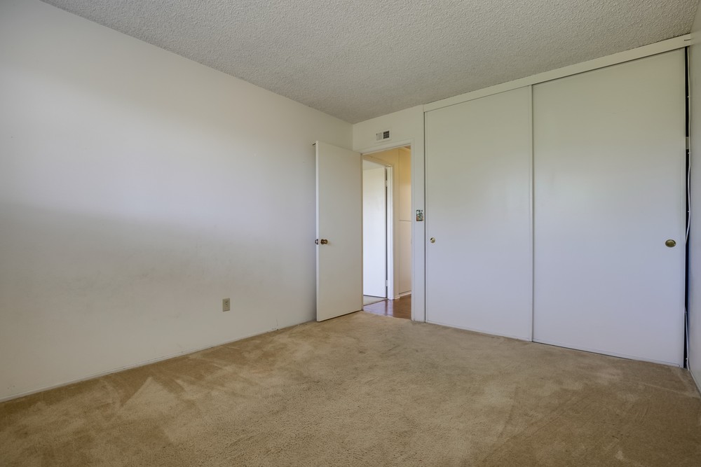 Virtual tour photo 37 of 44 for 5272 Gaylord Pl