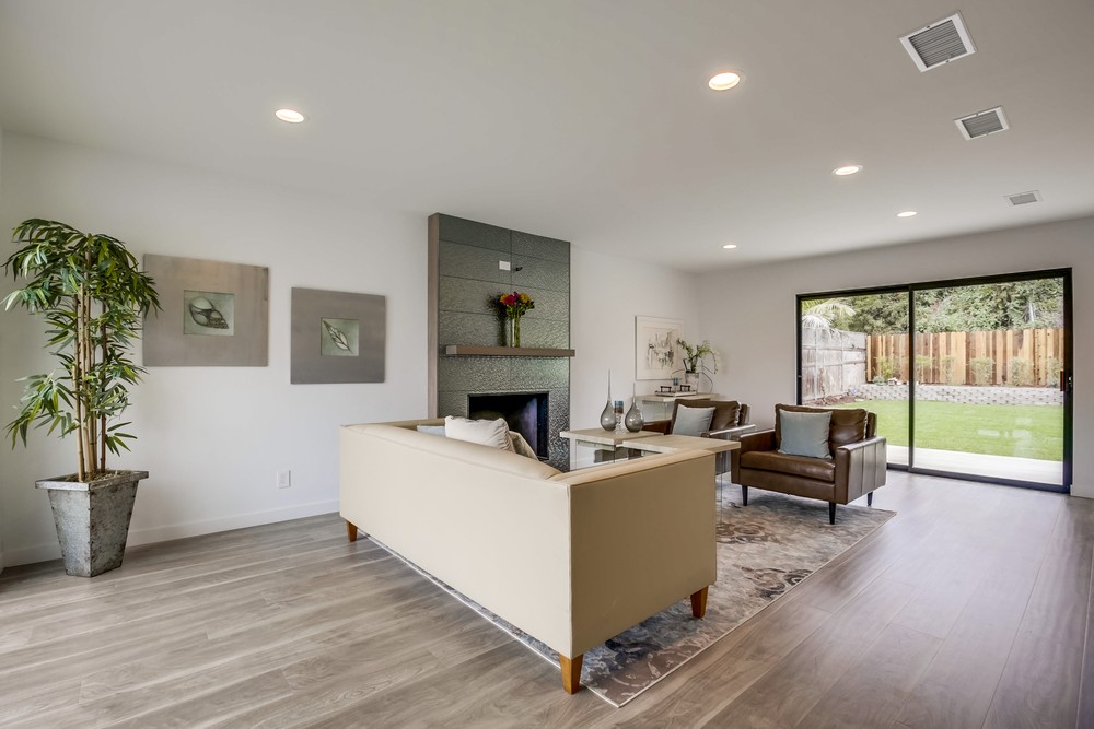 Virtual tour photo 14 of 81 for 5273 Soledad Mountain Rd
