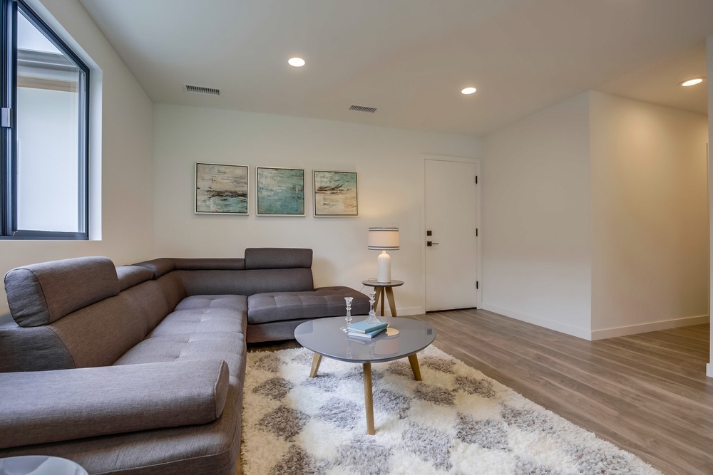 Virtual tour photo 21 of 81 for 5273 Soledad Mountain Rd