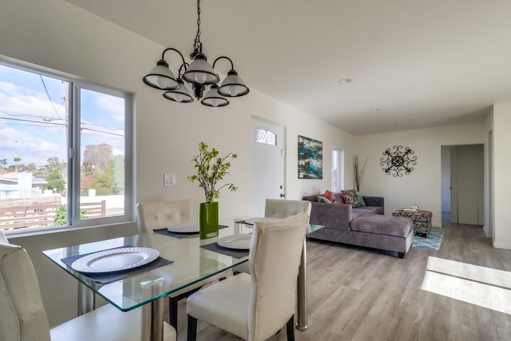 Virtual tour photo 9 of 27 for 5285 Groveland Drive