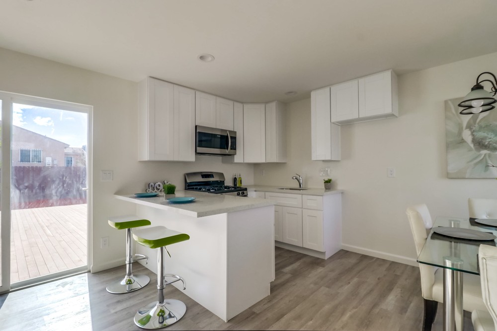 Virtual tour photo 11 of 27 for 5285 Groveland Drive