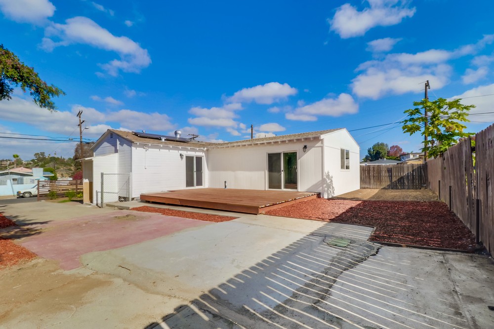 Virtual tour photo 23 of 27 for 5285 Groveland Drive