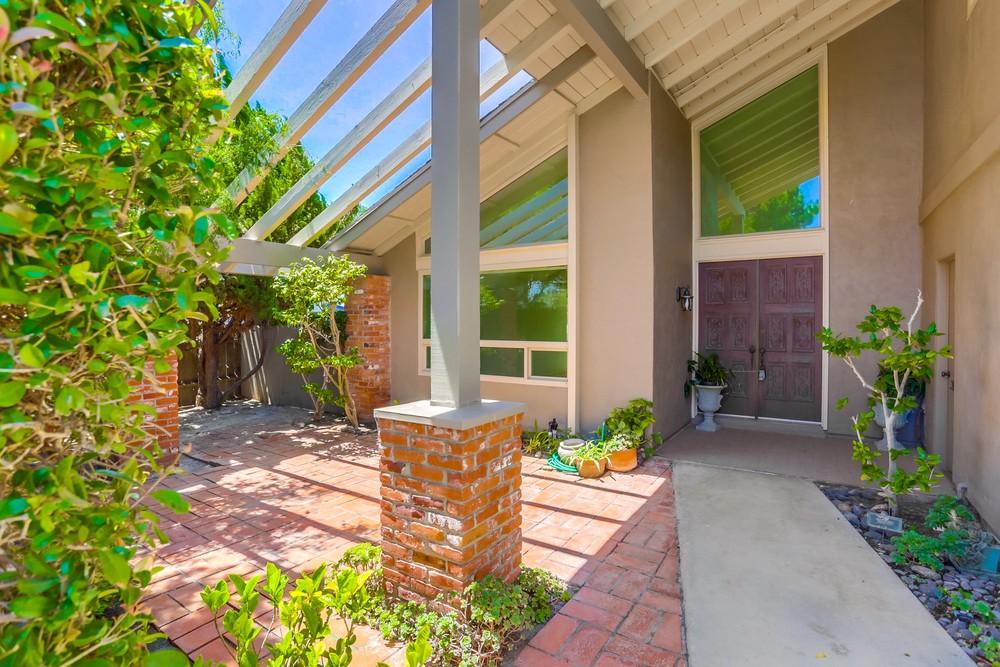 Virtual tour photo 5 of 49 for 5290 Soledad Rancho Ct