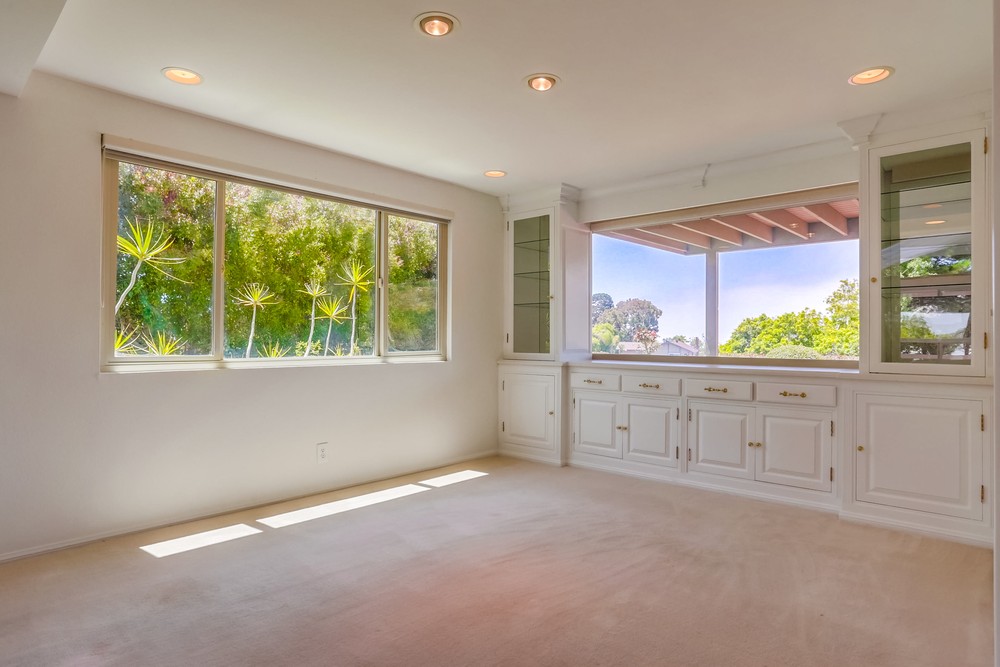 Virtual tour photo 9 of 49 for 5290 Soledad Rancho Ct