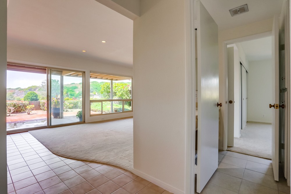 Virtual tour photo 13 of 49 for 5290 Soledad Rancho Ct