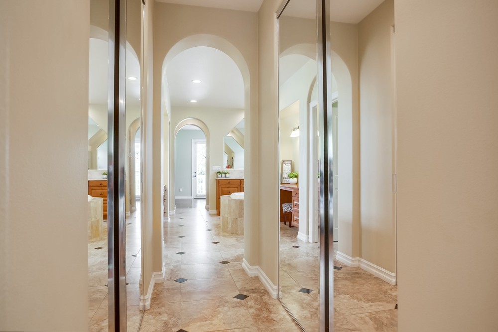 Virtual tour photo 56 of 90 for 5291 Birch Hill Point
