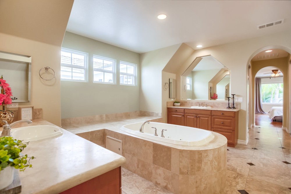 Virtual tour photo 60 of 90 for 5291 Birch Hill Point