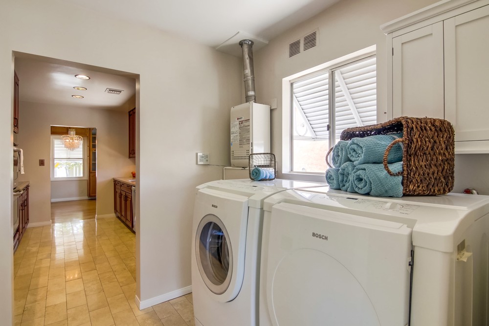 Virtual tour photo 21 of 24 for 5292 Adams Ave