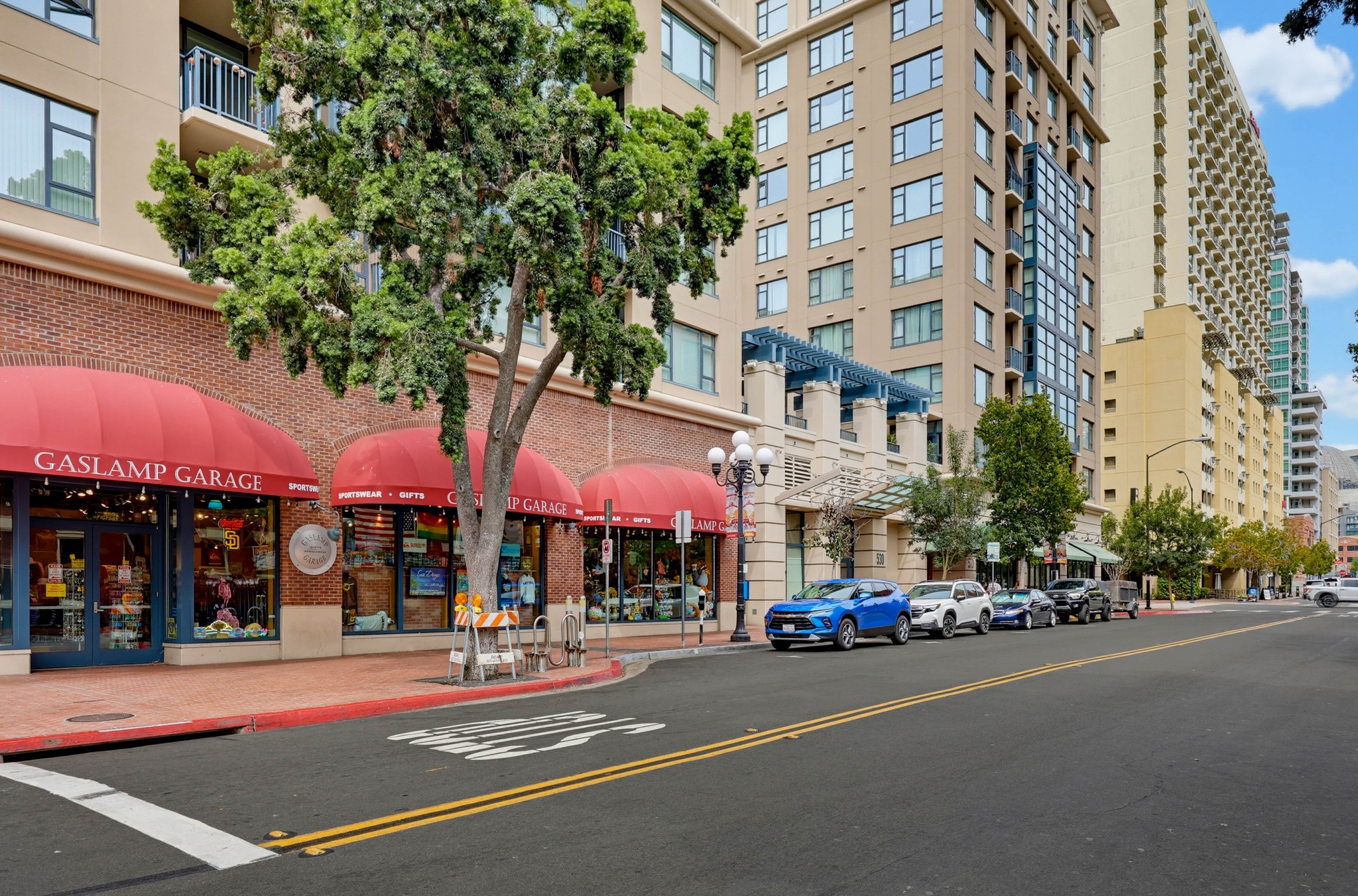Virtual tour photo 4 of 71 for 530 K St