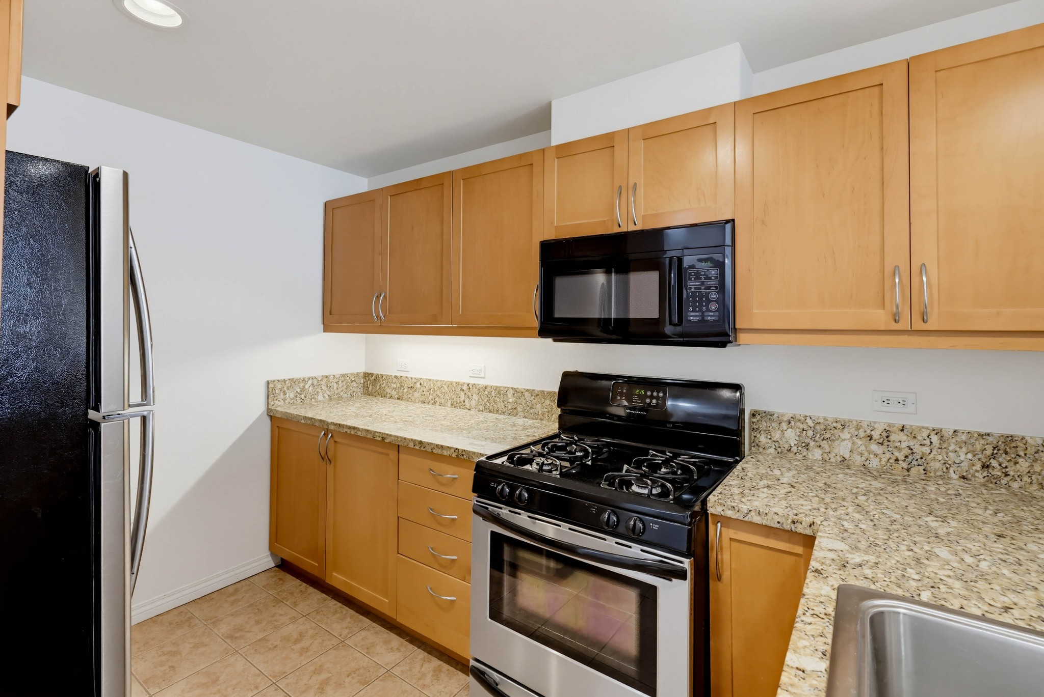 Virtual tour photo 12 of 71 for 530 K St
