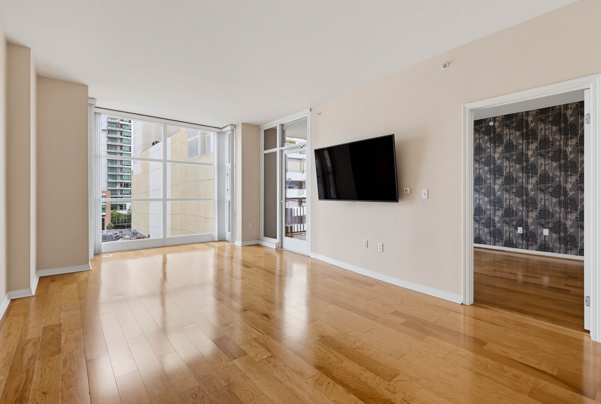 Virtual tour photo 30 of 71 for 530 K St