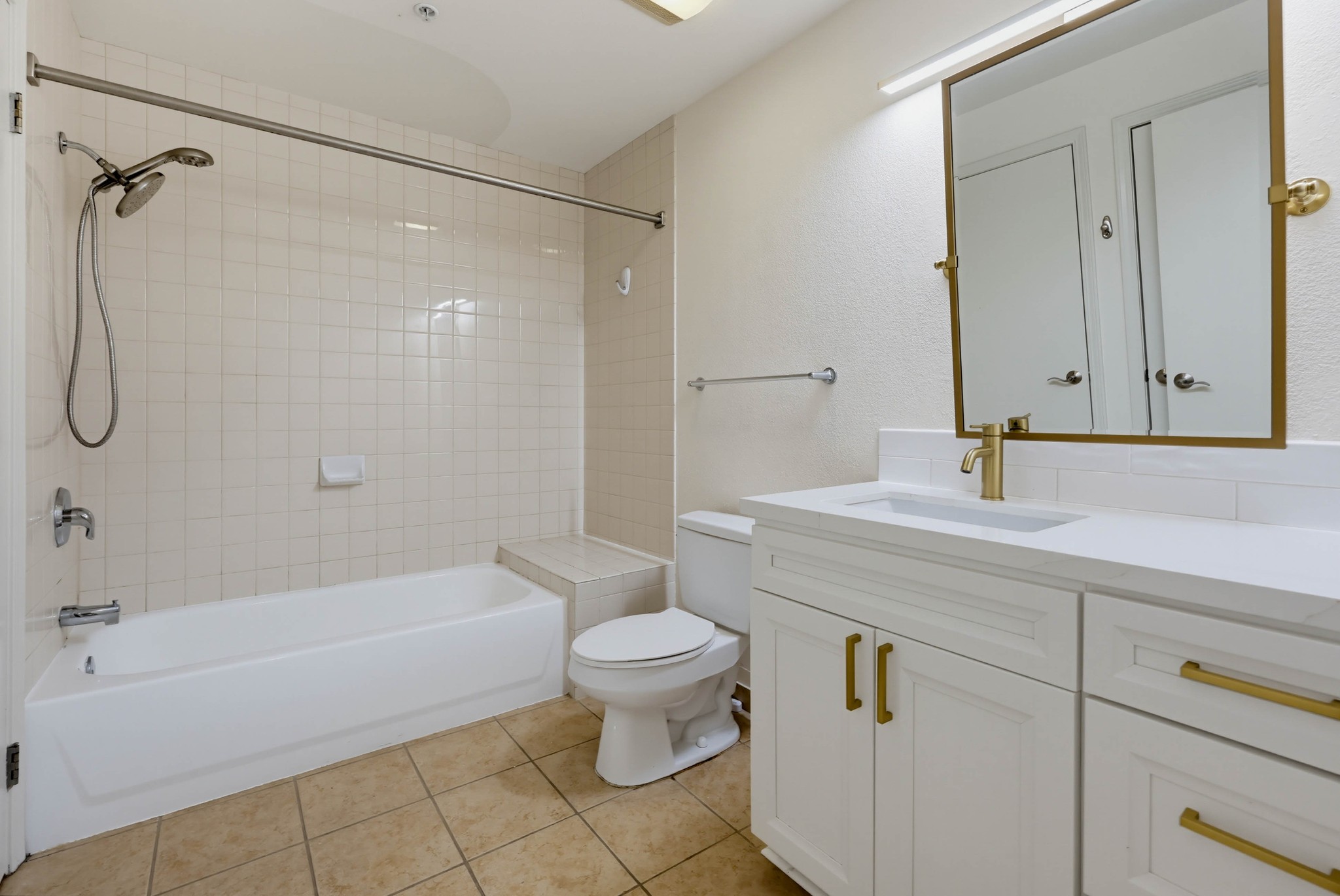 Virtual tour photo 36 of 71 for 530 K St