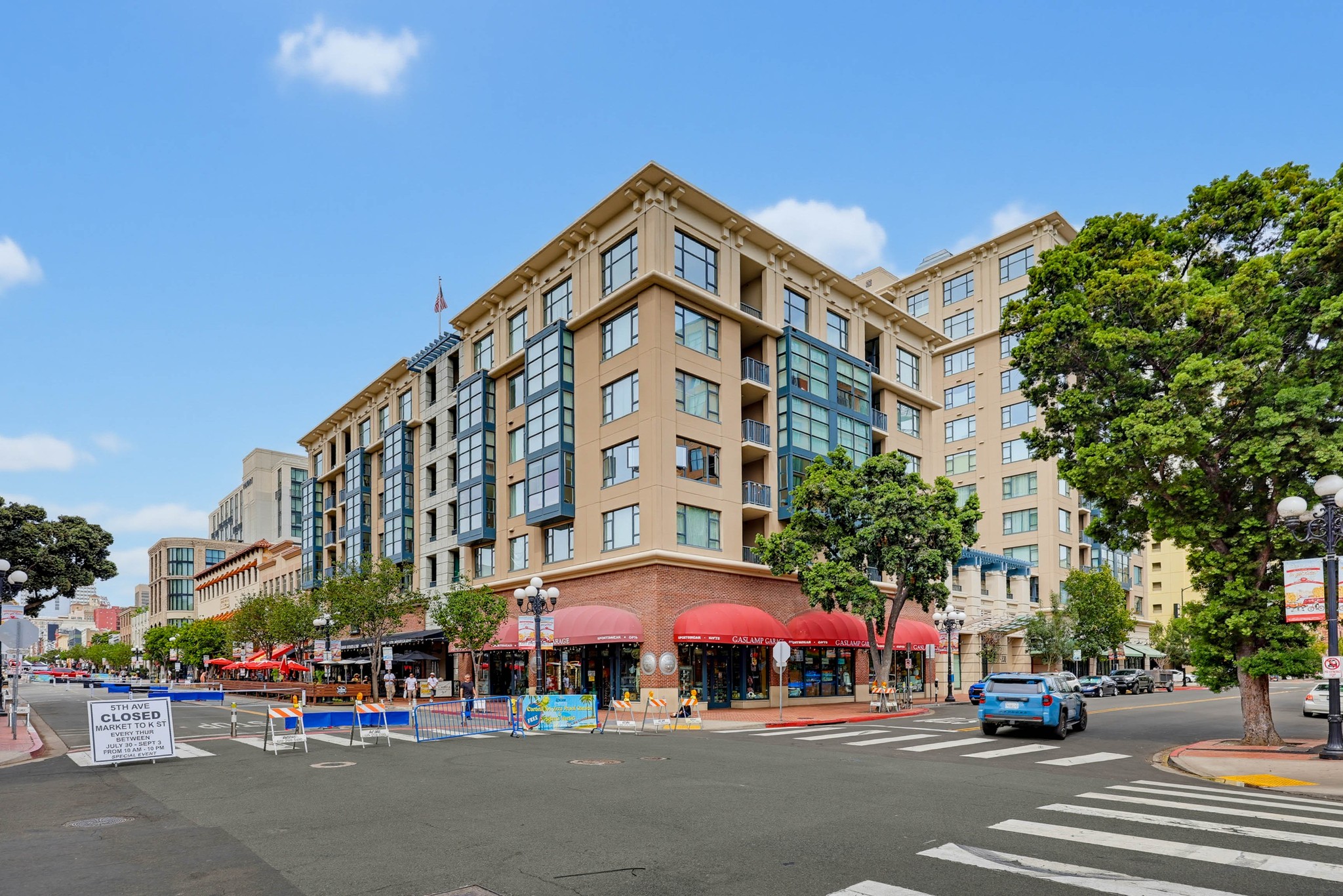 Virtual tour photo 67 of 71 for 530 K St