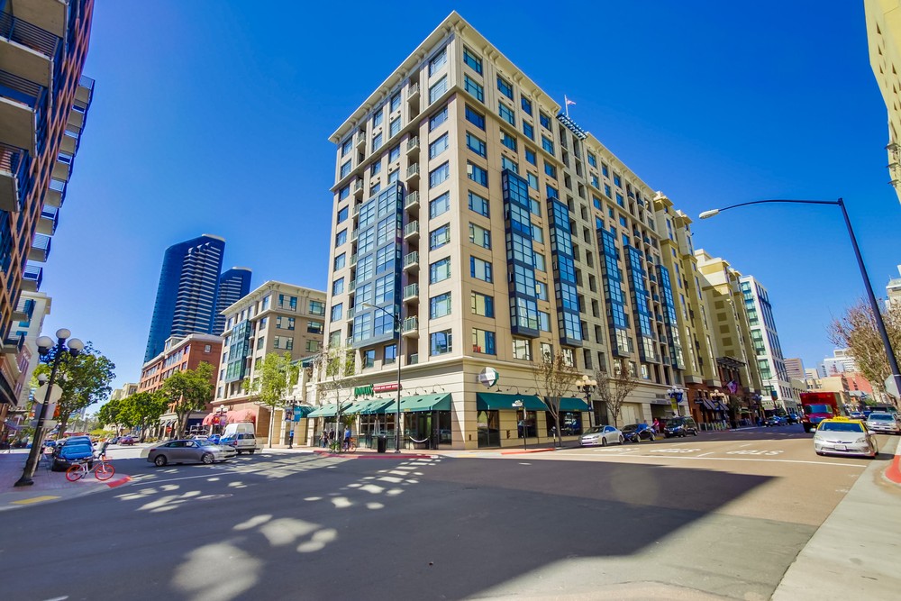 Virtual tour photo 1 of 44 for 530 K St #1117