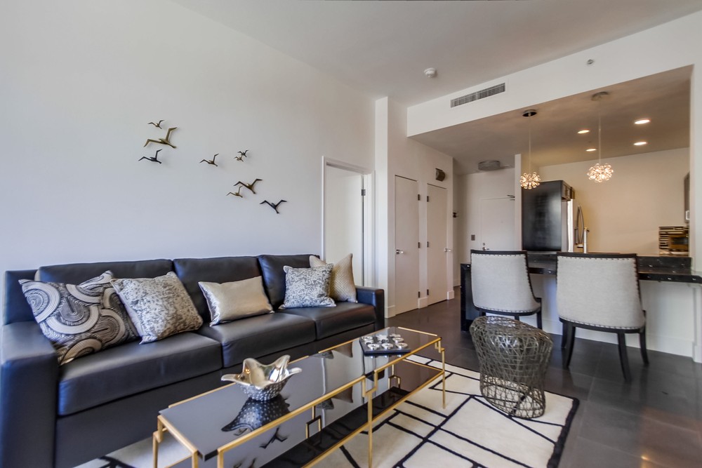 Virtual tour photo 15 of 44 for 530 K St #1117