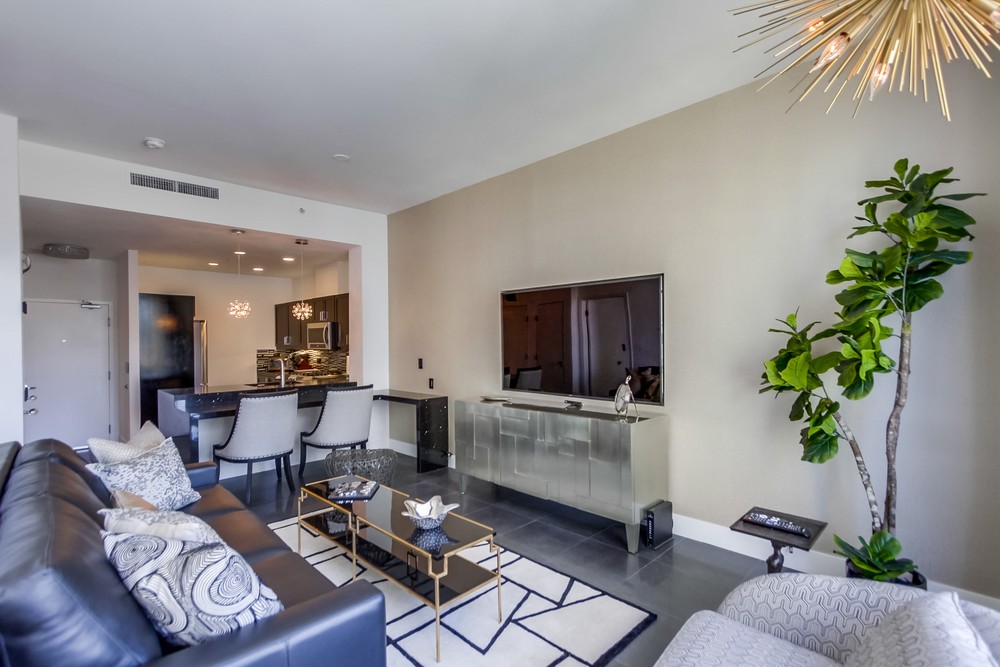 Virtual tour photo 17 of 44 for 530 K St #1117